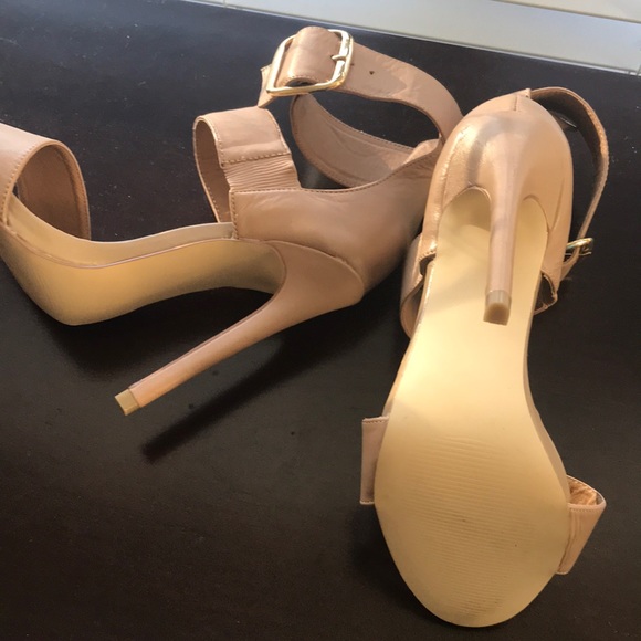 Steve Madden heels - Picture 2 of 3
